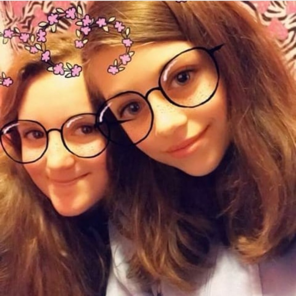 Meet your Posher, Sabrina